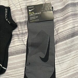 Nike lightweight weight compression socks
Black Pair and Gray Pair